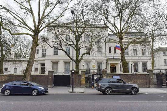 ▲这是3月14日在英国伦敦拍摄的俄罗斯驻英国大使馆。新华社发（史蒂芬·程摄）