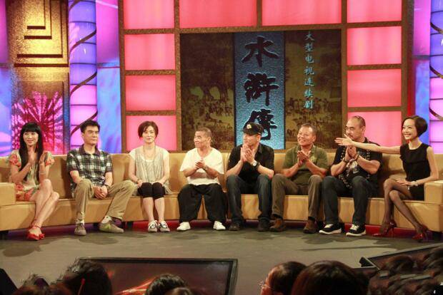 2011年，98版《水浒传》的导演和主演曾在《鲁豫有约》节目中有过一次重聚