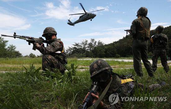图为美韩联合军演的场景。（韩联社）