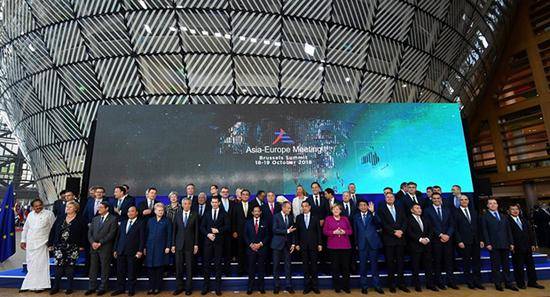 亚欧峰会各国领导人合照图自俄罗斯卫星通讯社