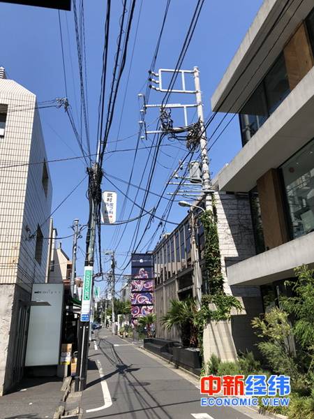 日本街道中新经纬常涛摄