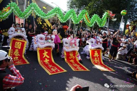 莫里森在墨尔本参加的迎猪年春节庆典活动