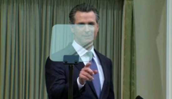 现任加州州长纽森（GavinNewsom）