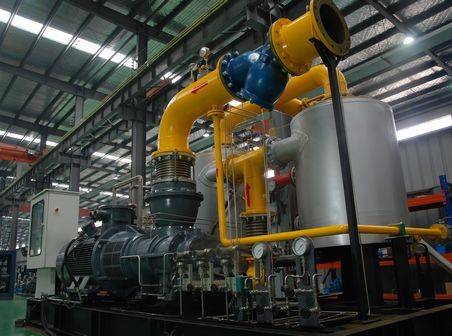 由中国科学院工程热物理研究所研制的国内首台兆瓦级的超临界二氧化碳压缩机