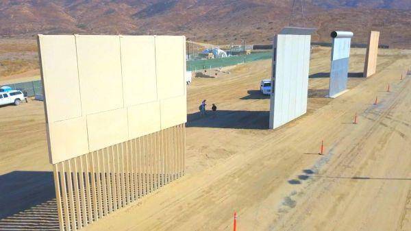 资料图片：正在修建中的美墨边境墙。（图片来源于网络）