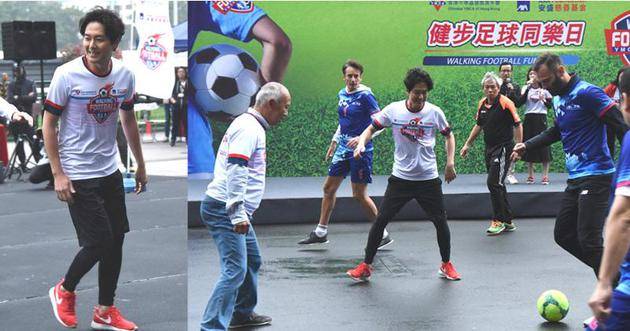 萧正楠爱好足球，昨天（2月23日）踢健步足球。