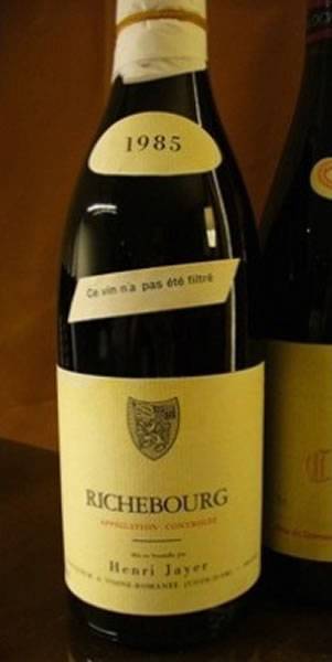 卖出天价的1985年葡萄酒RichebourgGrandCru。