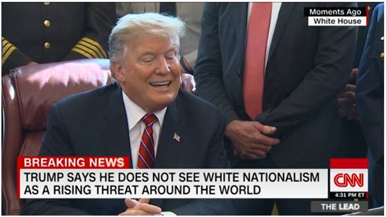 CNN报道截图特朗普：没看到宣言，不认为白人民族主义是威胁