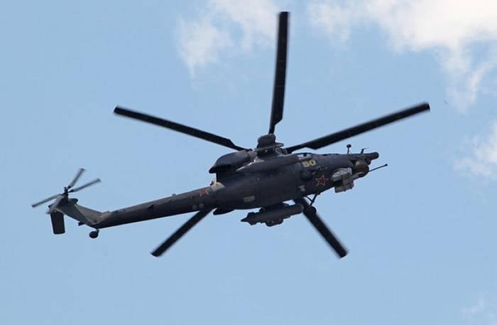 俄罗斯主力攻击直升机米-28N，它的最高时速仅有325公里。