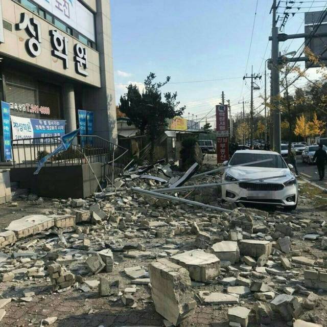 浦项地震灾区场景