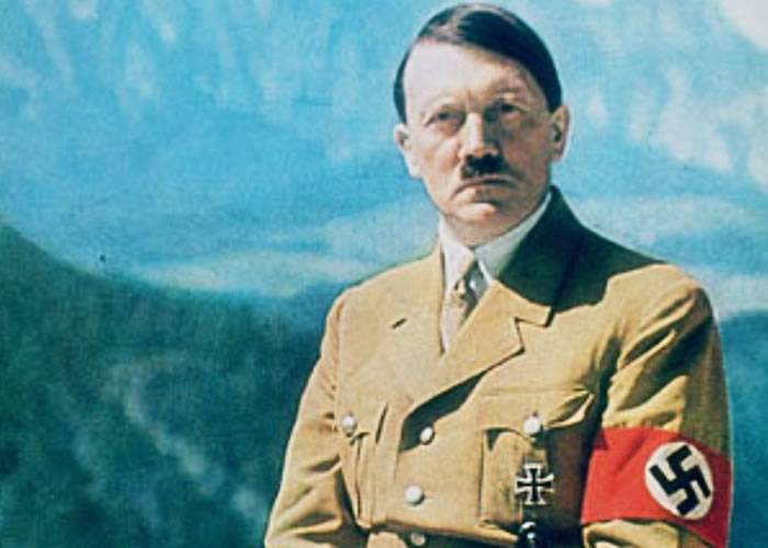 希特勒是纳粹德国领袖。