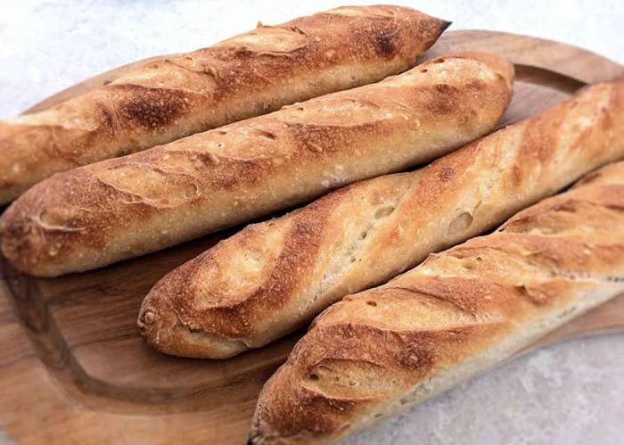 法式长面包是法国饮食文化的象征之一。