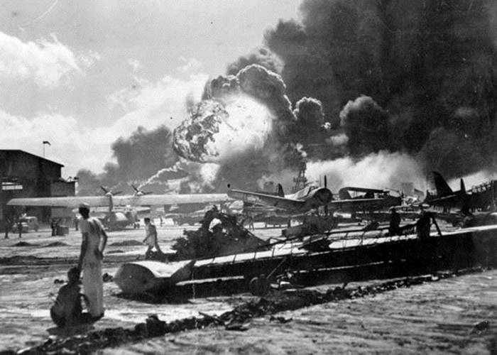 日军当年偷袭珍珠港，造成多人死伤。