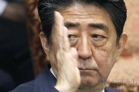 日本首相安倍晋三