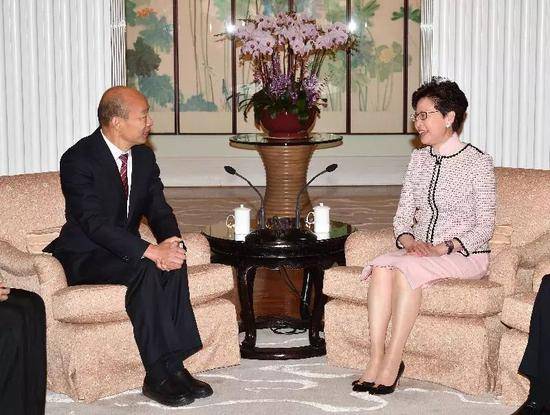 3月22日，香港特首林郑月娥与高雄市长韩国瑜会面。（图：香港特区政府新闻公报）