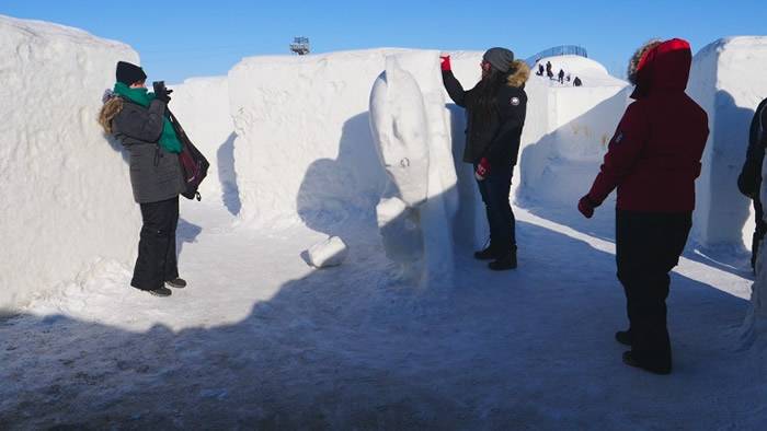 加拿大马尼托巴省建成全球最大面积雪地迷宫破吉尼斯世界纪录