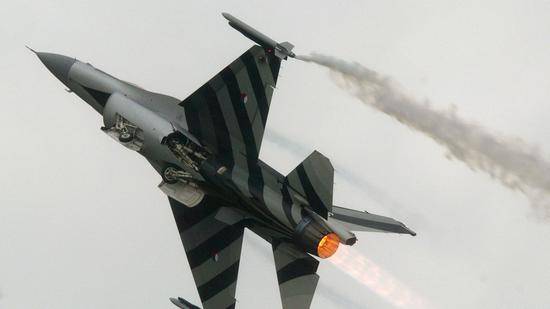 荷兰空军的F-16战机（路透社）