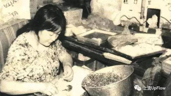 ▲早期在香港卖饺子的臧健和