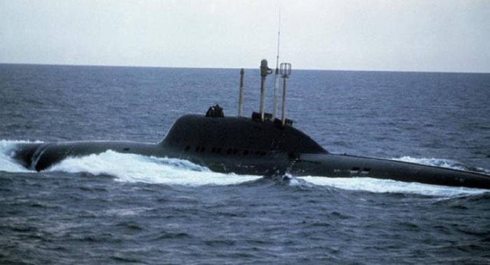 独一无二的苏联水下杀手：705型“七弦琴”核潜艇首艇K-64“阿尔法”