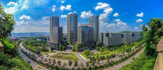 资料图：重庆两江新区数字经济产业园全景图。（新华社）