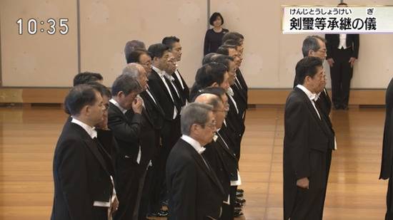 日本首相安倍晋三出席了仪式
