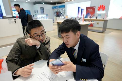 法媒：华为取代苹果成手机销量亚军 今年销量或大增