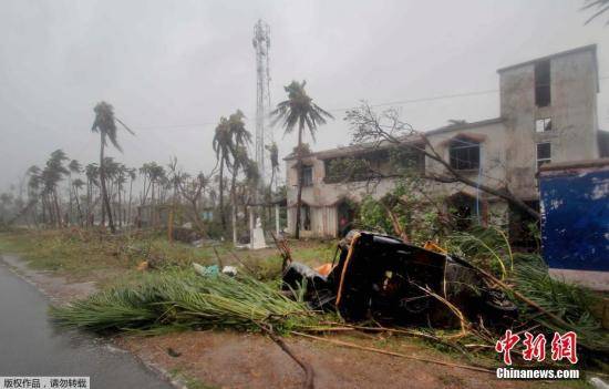 热带气旋“法尼”袭击印度破坏严重 致多人死亡