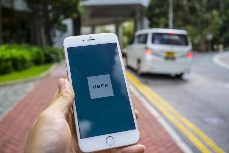 Uber明天IPO 美英澳现司机罢工 网约车盈利待解