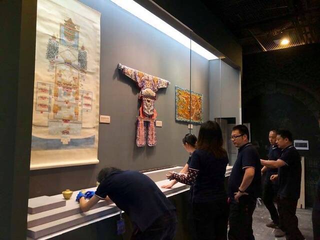 市属名园文物将首次集结展出，带你提前“探秘”布展现场