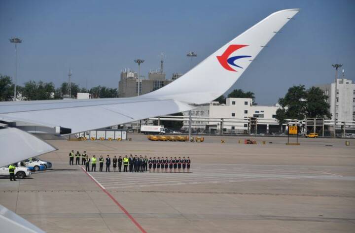 东航北京大兴国际机场开始试飞