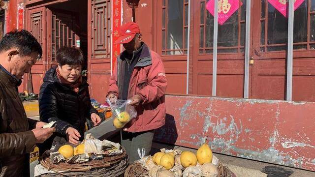 赶大集 丨 北京中轴线上的大集 “火勺”一天卖上千个