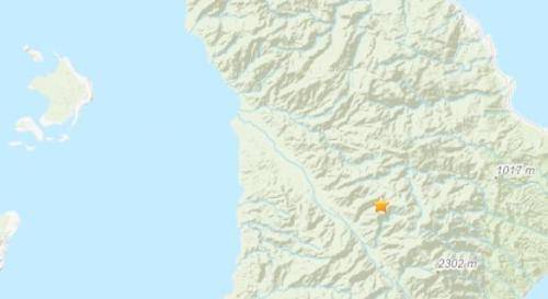 巴布亚新几内亚东部发生5级地震 震源深度35公里