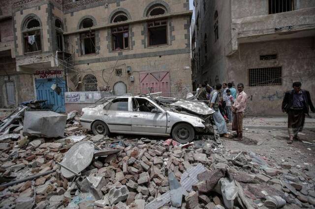 也门首都遭到沙特空袭（美国《华尔街日报》）