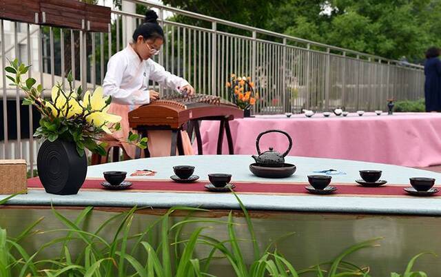 问茶品茗赏器“茶之约”课堂教学生认识美组图