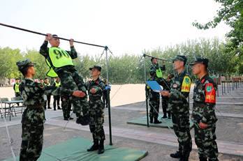 而立之年再出发 看武警中级士官如何重温兵之初