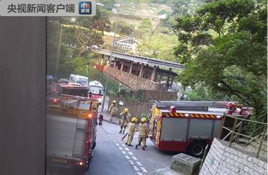 一架直升机在香港农场内坠毁 初步消息称1人死亡