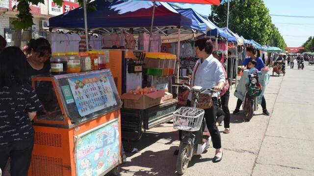 小满赶集迎丰收 崔家桥镇“小满会”留住时光与乡情