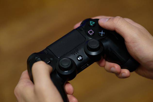 索尼与微软展开云游戏合作:PlayStation团队措不及防