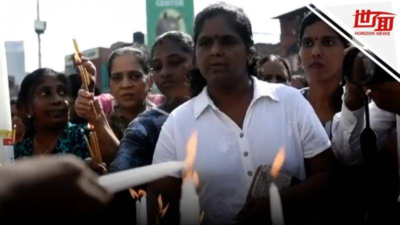 斯里兰卡爆炸案事发一个月 民众在事发教堂外悼念死难者