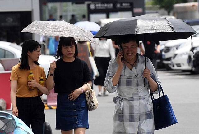 北京5月“热力十足”未来三天超35℃组图