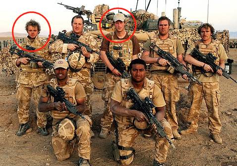 陆军下士弗兰基·奥利里（左）曾于2007年在阿富汗为哈里王子（中）担任无线电报务员