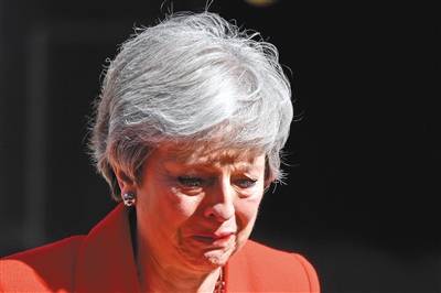 英首相特雷莎·梅将于6月7日辞职 谁将接任首相？