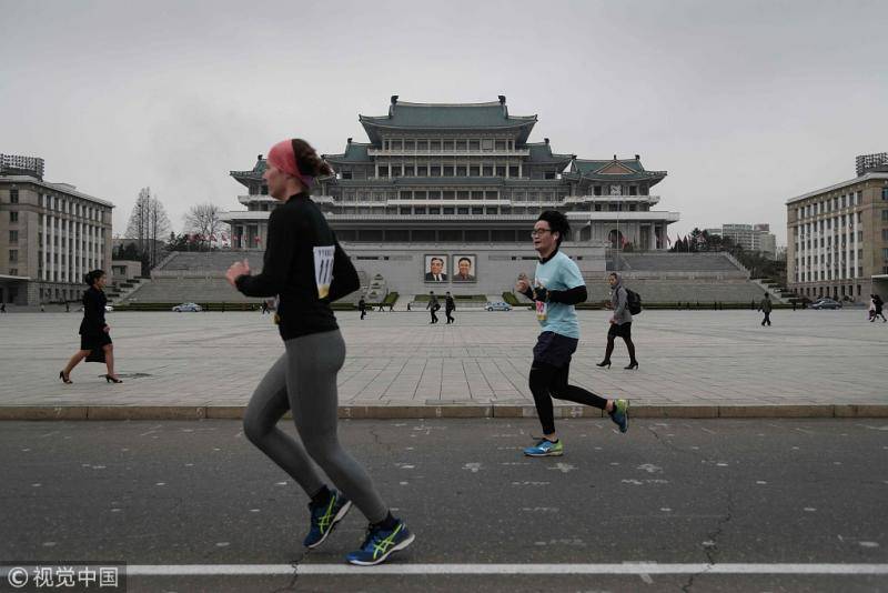 资料图：平壤马拉松的场景（视觉中国）