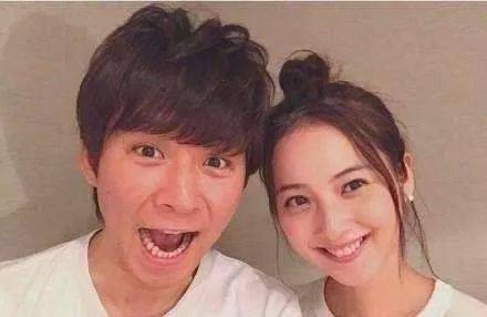 苍井优与山里亮太闪婚 盘点日本娱乐圈美女配谐星