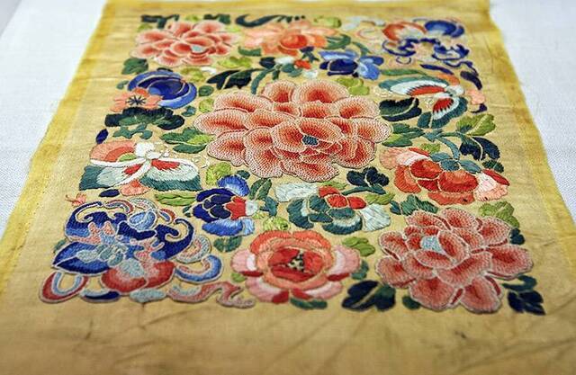 中国桑蚕丝绸文化展在农展馆开幕组图
