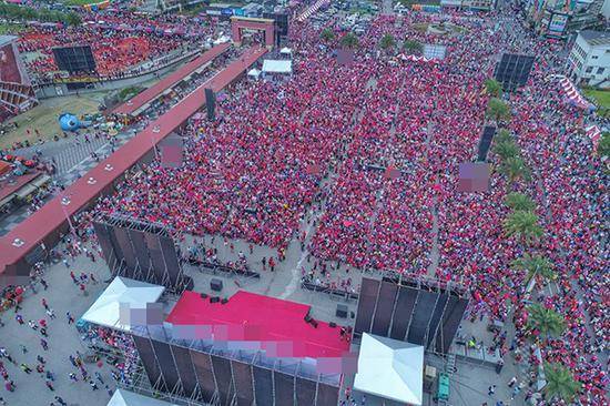 韩国瑜花莲造势15万人到场 相当于花莲总人口一半