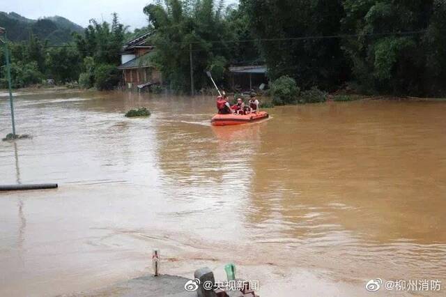 广西强降雨致1人死亡4人失踪(图)