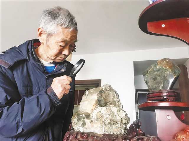 他为重庆“找到”30多个景区