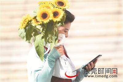 考场之外——默默守候的这份爱