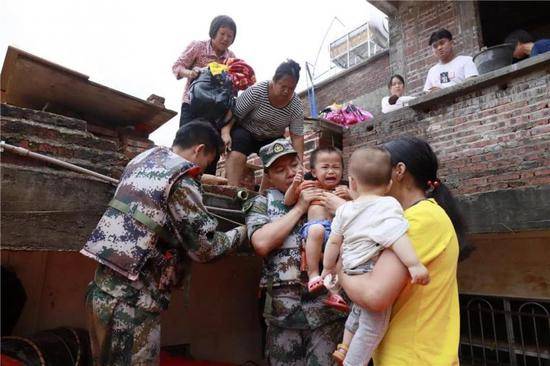 广东河源暴雨致8人死亡3人受伤 强降水仍将持续